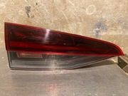 Lampa lewa tył w klapę Skoda Octavia IV Kombi