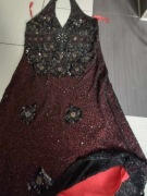 Piekna ,czarne cekiny wiazanie na szyi /42