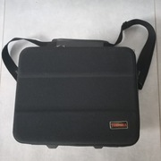 Teczka komputerowa marki Toshiba