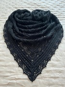 Chusta ażurowa, 250 zł