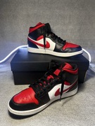 Air Jordan 1 Mid Black Fire Red