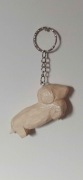 Brelok pies jamnik ręcznie rzeźbiony w drewnie handmade