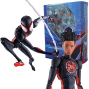 Figurka Spider-Man Miles Morales z Akcesoriami Prezent