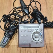 Sony Walkman MD MZ-G750 | Radio | Na baterie AA | Pilot LCD | SPRAWNY