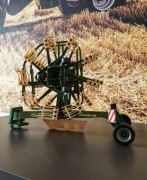 Przetrząsacz siana Krone Bruder