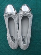 Baleriny srebrno-białe