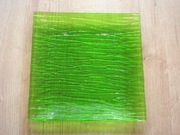 zielony kwadratowy szklany talerz podstawka faktura prążki pręgi PRL?