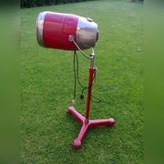 Stara Suszarka fryzjerska stojaca. 