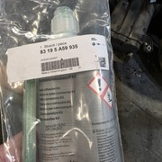 KLEJ DO PANELI  KONSTRUKCJI SAMOCHODOWYCH BMW ORGINAŁ