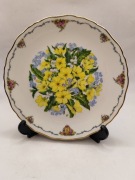 Talerz kolekcjonerski Royal Albert żółte kwiaty Primroses Bradex 