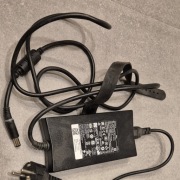 Dell 130W Oryginalny zasilacz Ładowarka 7,4x5,0mm z pinem