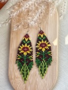 Kolczyki z japońskich koralików.