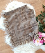 42XL jasnobrązowa szara narzutka damska brązowe wdzianko boho ponczo
