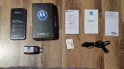 Motorola e6s 4G LTE, 6'1 cala, 2 Gb Ram, 32 Gb pamięci, cały zestaw + etui