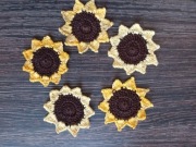 Słoneczniki kwiaty na szydełku kordonek zestaw 