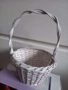 Koszyczek wielkanocny śliczny mały nowy biały dla dziewczynki chłopca