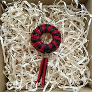 Kółko ozdoba świąteczna makrama czerwono-zielone