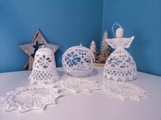 Zestaw ozdób świątecznych szydełkowych