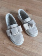 Buty dziewczęce w kol. złotym rozm. 31