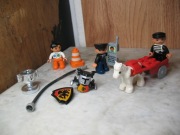 duplo lego figurki 4x konik wóz wyposażenie