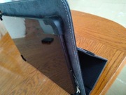 Tablet z internetem.