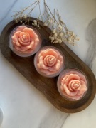 Zestaw trzech świeczek tealight róża różyczka dzień kobiet