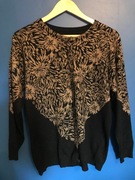 Sweter zapinany na guziki