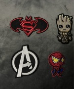 Naszywki z bohaterami