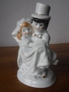 Figurka porcelanowa młoda para ZOBACZ 