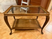 Stolik kawowy vintage – szklany blat, półka, drewniany - do renowacji
