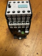 Siemens 3TH4391-0B stycznik pomocniczy
