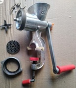 Maszynka ręczna do mięsa, owoców itp. 