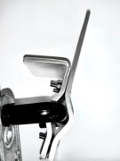 Uchwyt bezdotykowy do otwierania drzwi