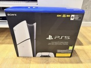 Konsola PlayStation 5 Slim Digital SSD 825GB + 2 x Pad Sony DualSense