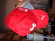 Czapka z daszkiem Puma, czerwona z białym krzyżykiem, damska, męska