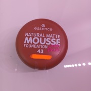 Essence Natural Matte Mousse Foundation 43 