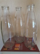 Butelka do mleka o pojemności 1l z lat 80-tych i wcześniejszych