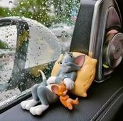 Figurka Tom & Jerry Dekoracja Biurkowa Urocza Kolekcjonerska