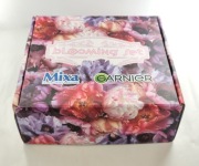 Pudełko ozdobne dekoracyjne Box fasonowy fioletowy Kwiaty Blooming Set róż