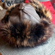 Czapka uszatka z naturalnej skóry 