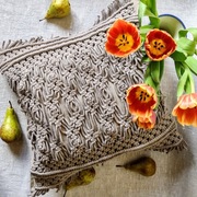 Ozdobna duża poduszka ze sznurka makrama