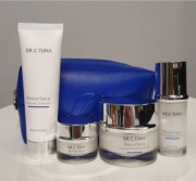 MOCNO ODMŁADZAJĄCY ZESTAW RESURFACE DR C. TUNA 