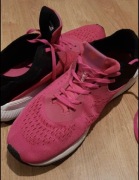 Różowe buty do biegania 4F Running