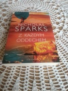 Z każdym oddechem.N Sparks