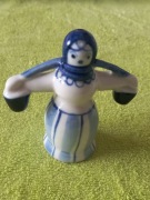 Figurka porcelanowa Kumoszka Gżel 