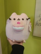 Pusheen z babeczką nowość 