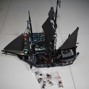 LEGO 4184  piraci z karaibów czarna perła 