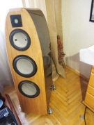 Kolumny inspirowane na Marten Design Coltrane