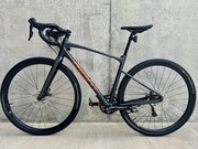 Gravel GIANT Revolt 2 Black Diamond model 2022 roz. M 