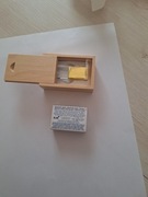 Złoty kryształowy pendrive 8GB